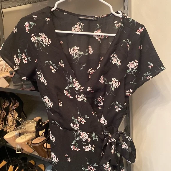 Abercrombie & Fitch Dress - Picture 3 of 4